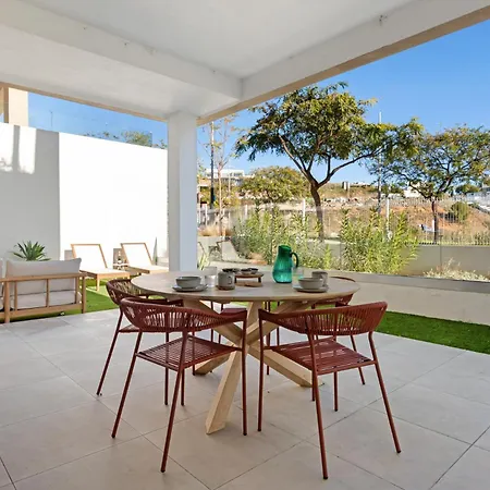 Casa Relajante - Ultimate Relaxation In Big Garden Daire Estepona